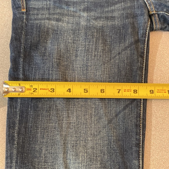 American Eagle - Artist stretch cropped jeans. Size 6 - Picture 11 of 12